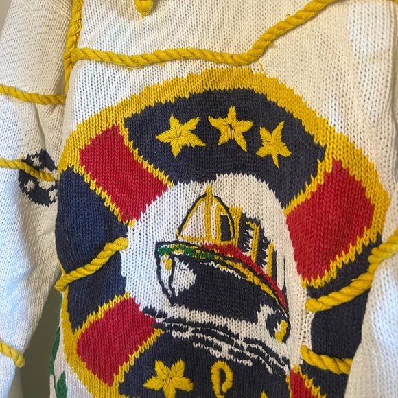 Vintage Nautical Coastal Anchor Sweater - Picture 4 of 9